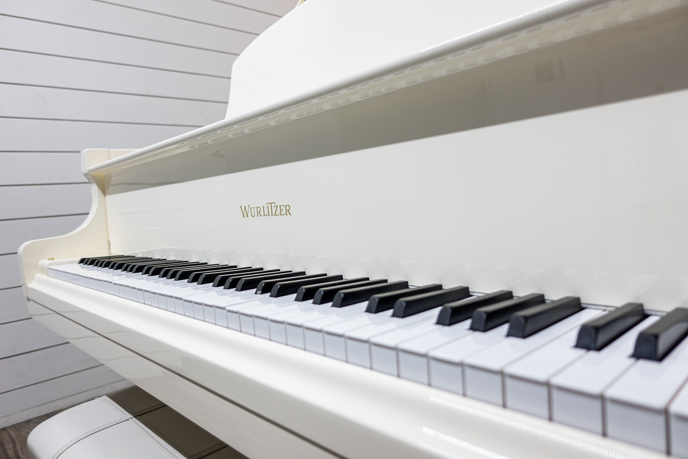 Wurlitzer C153 Baby Grand Piano
