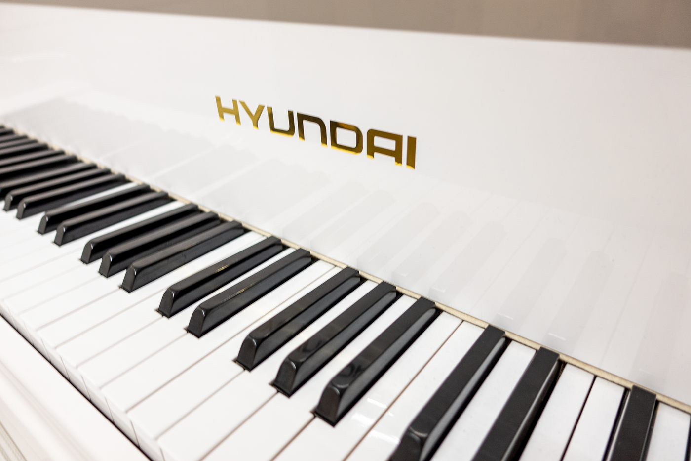 Hyundai G-50A Petite Baby Grand Piano