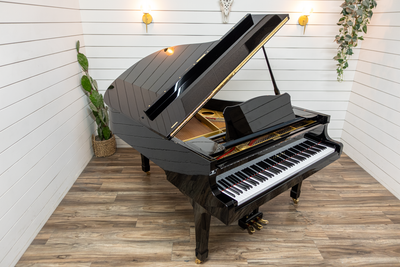 Yamaha G5 Grand Piano