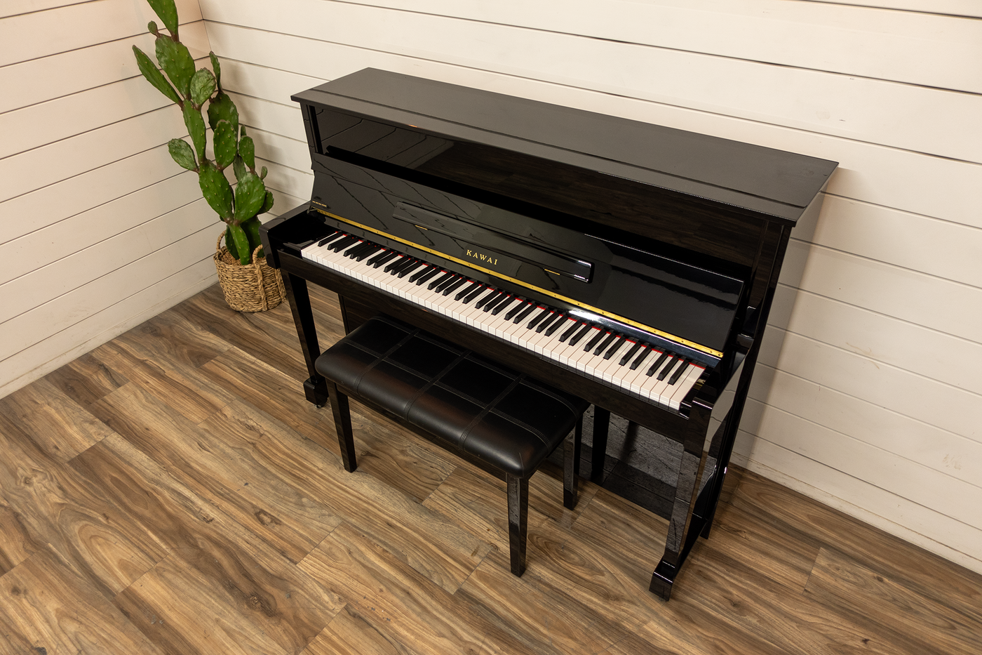 Kawai K-18EAL Upright Piano