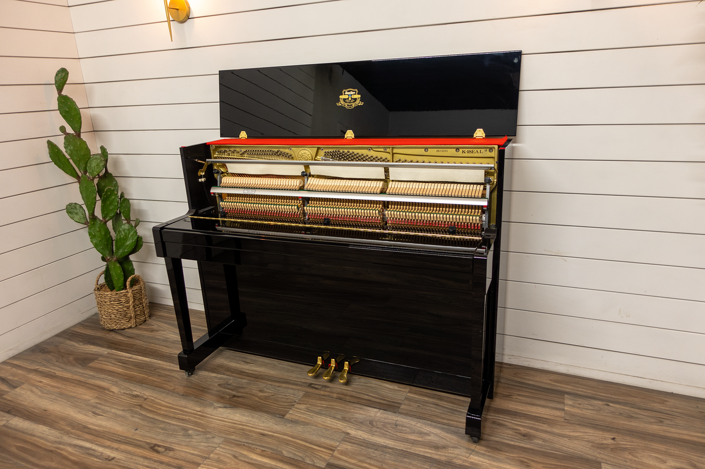 Kawai K-18EAL Upright Piano