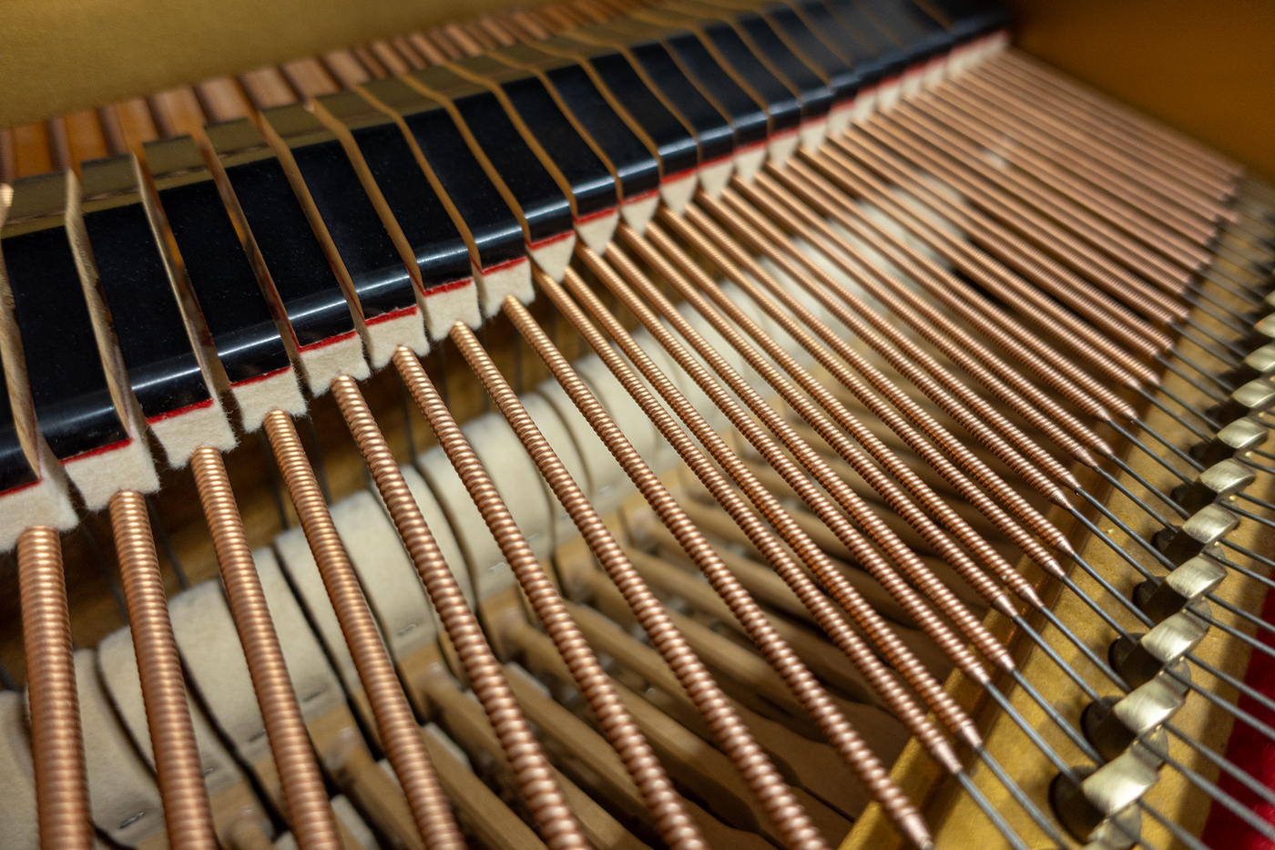 Young Chang G-175 Baby Grand Piano