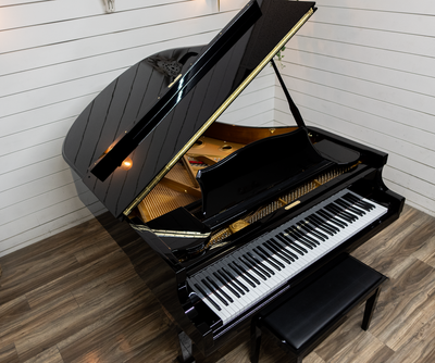 Kohler & Campbell SKG-600S Baby Grand Piano