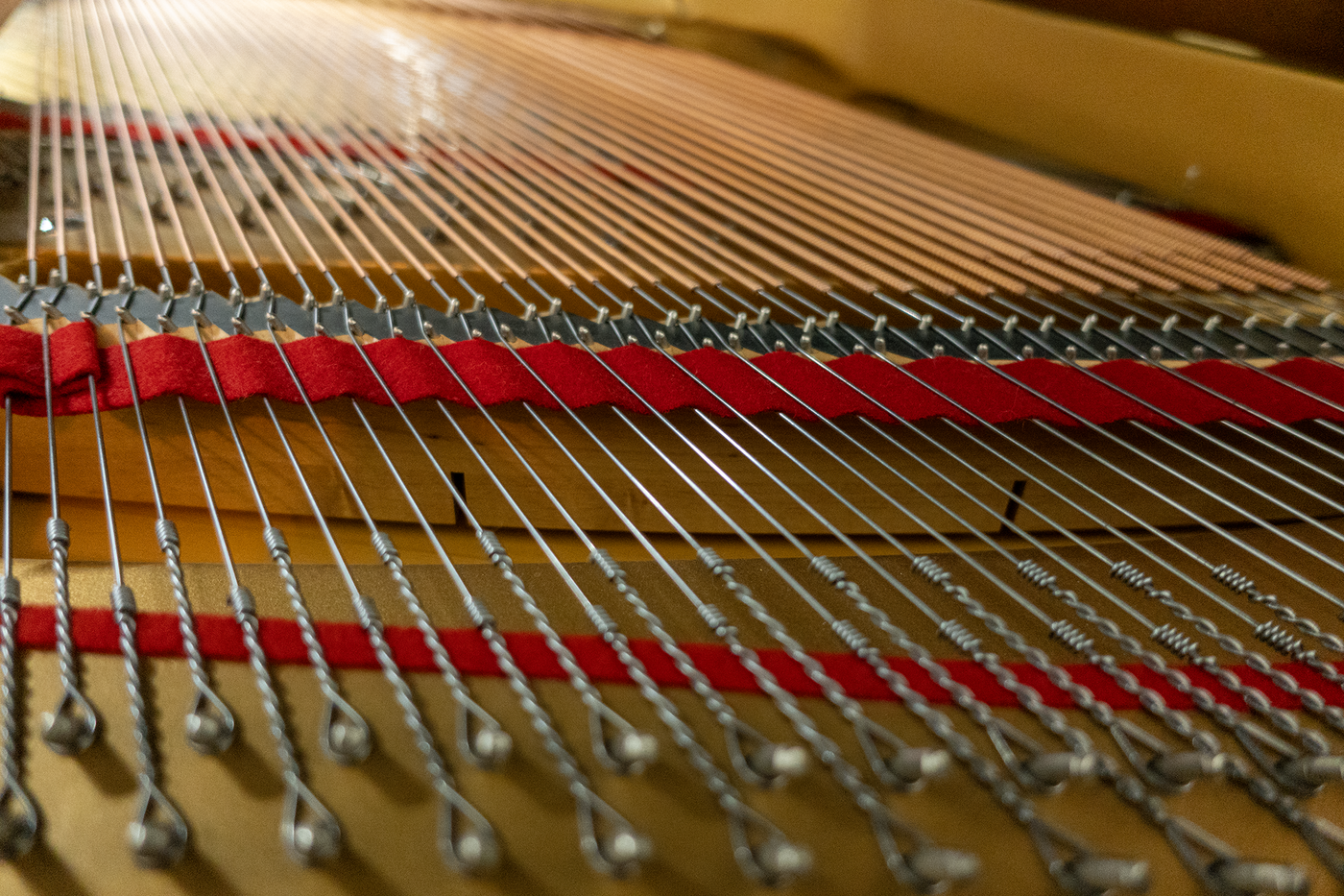 Kohler & Campbell SKG-600S Baby Grand Piano