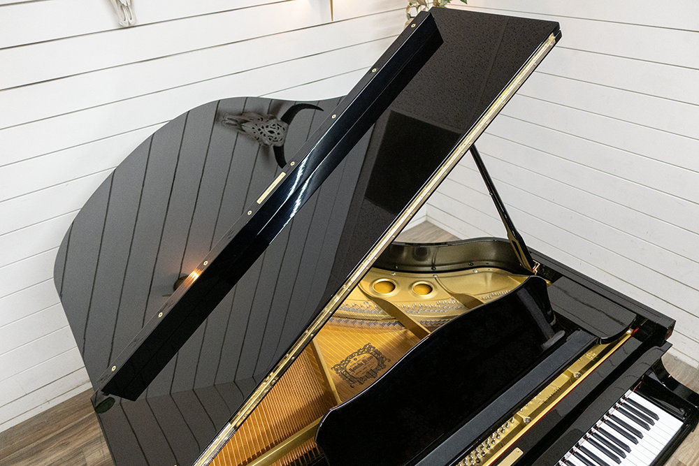 Yamaha G5 Grand Piano