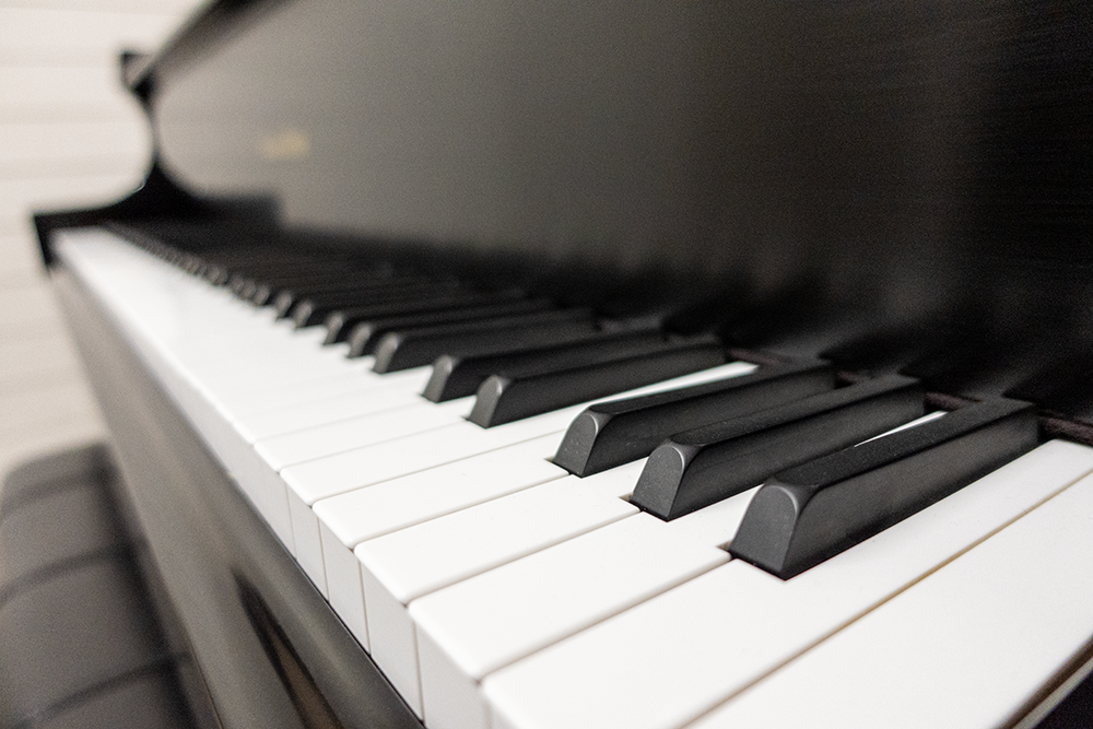 Wurlitzer C173 Baby Grand Piano