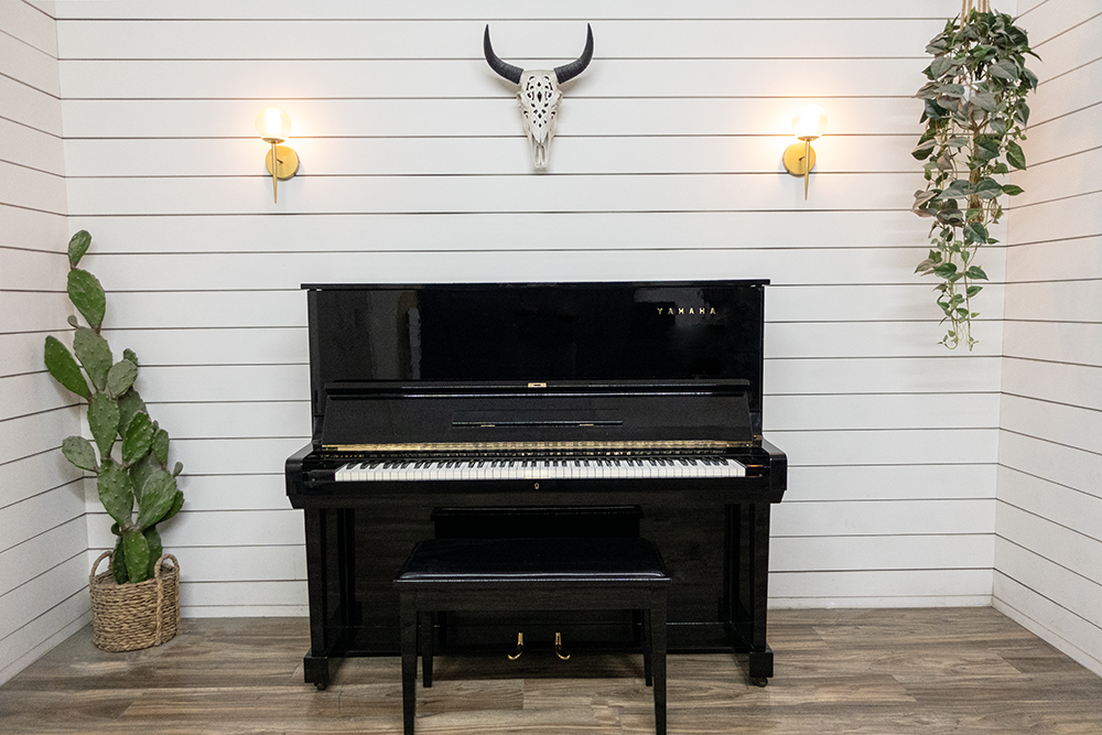 Yamaha U3 Upright Piano