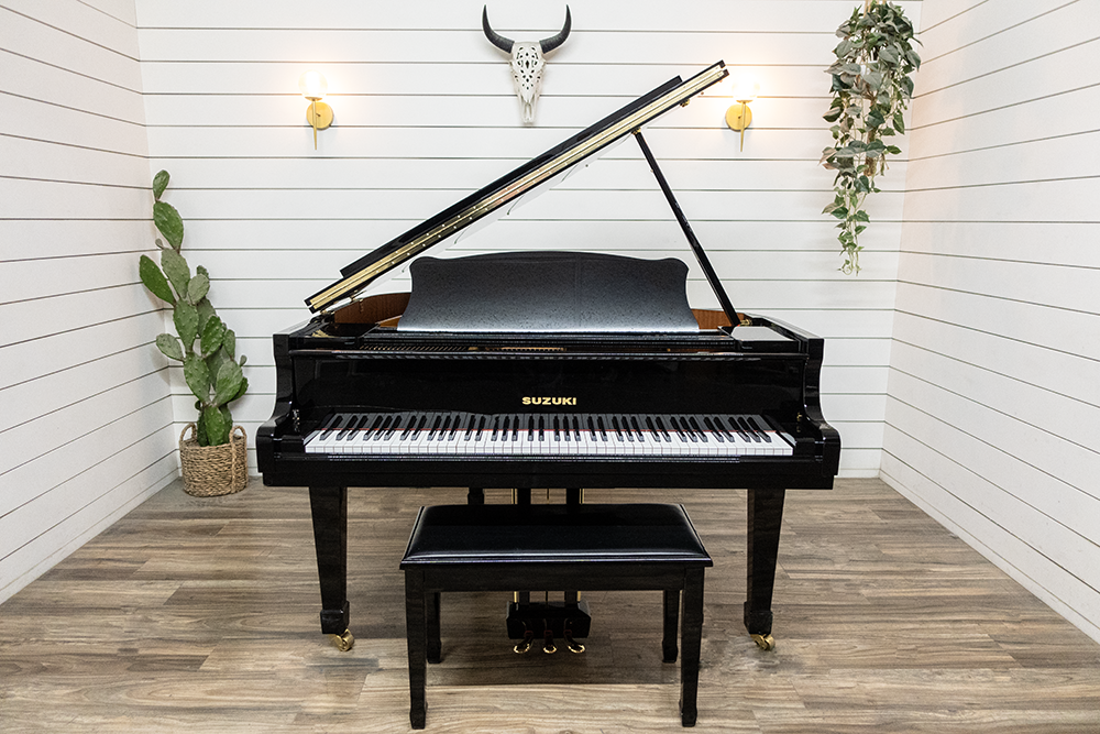 Suzuki F-410 Petite Baby Grand Piano