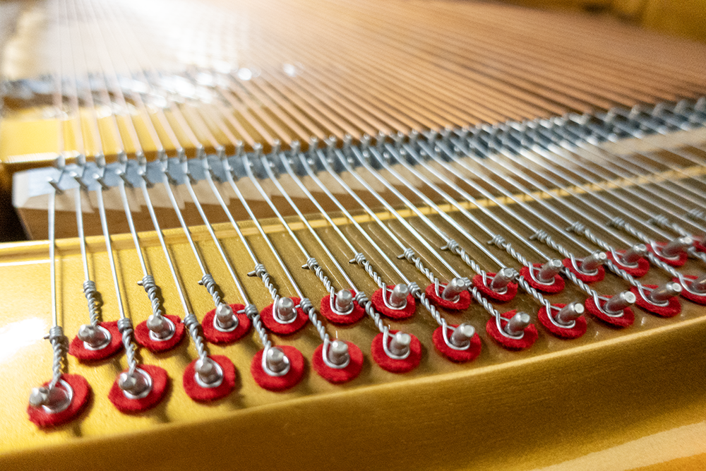 Suzuki F-410 Petite Baby Grand Piano