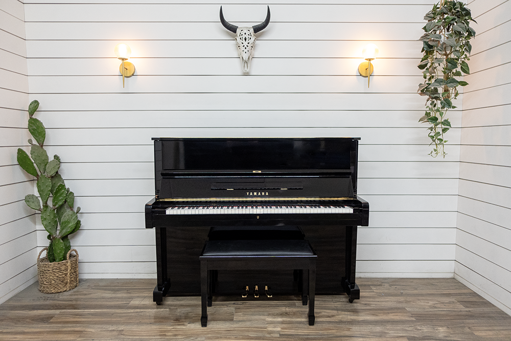 Yamaha U1 Upright Piano