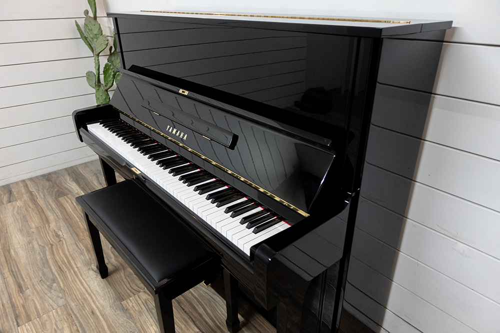 Yamaha U1 Upright Piano