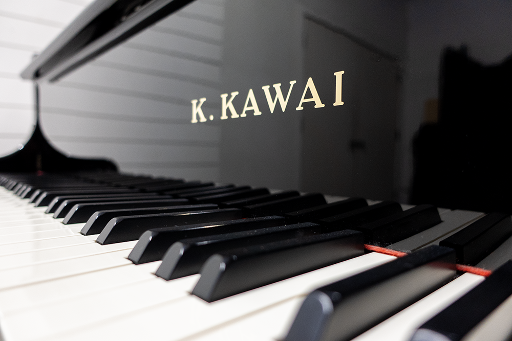 Kawai GE-1A Baby Grand Piano