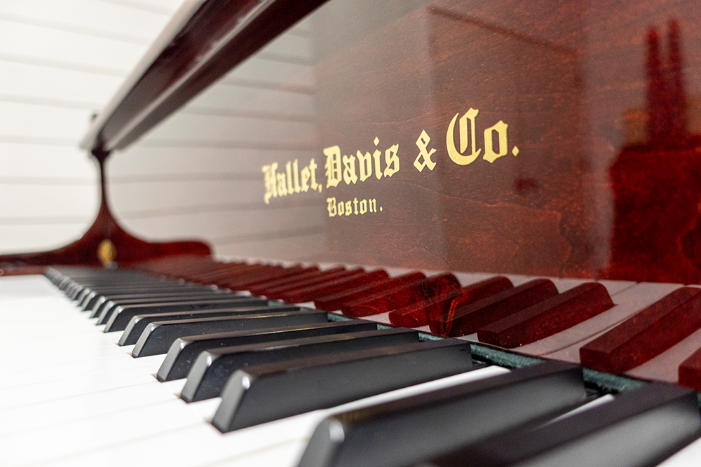 Hallet Davis DG1 Baby Grand Piano