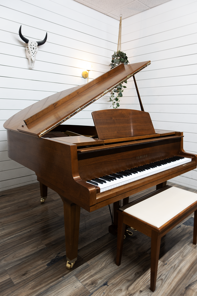 Yamaha GH1 Baby Grand Piano