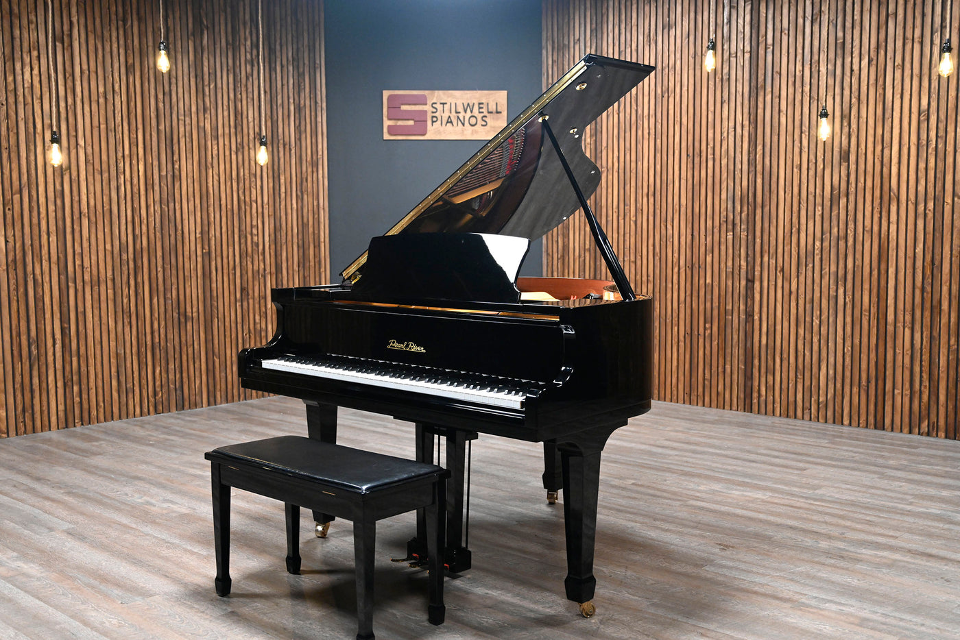 Pearl River GP142 Petite Baby Grand Piano