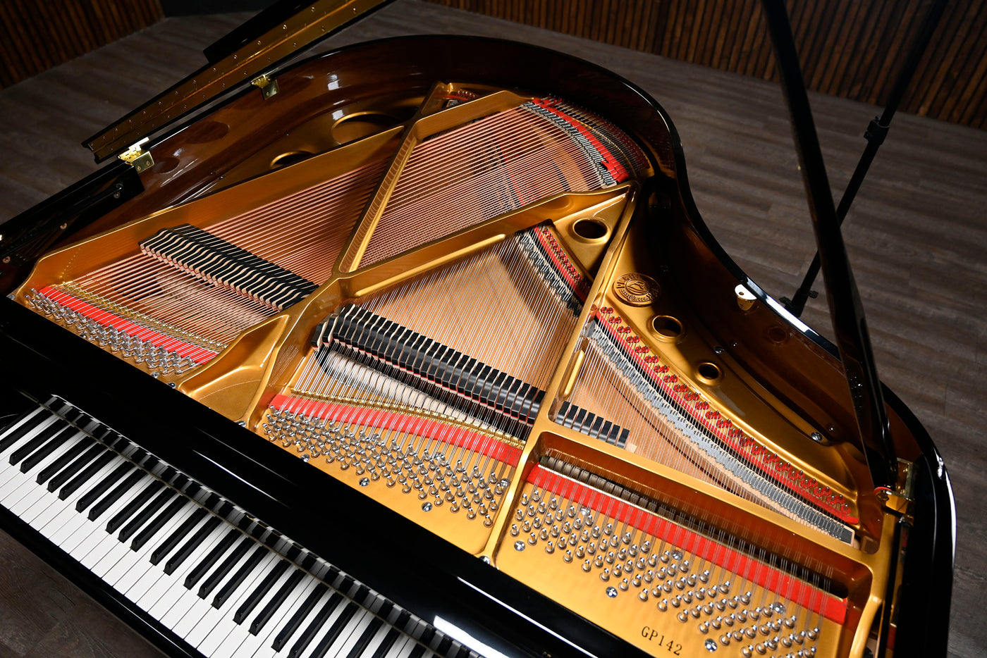 Pearl River GP142 Petite Baby Grand Piano