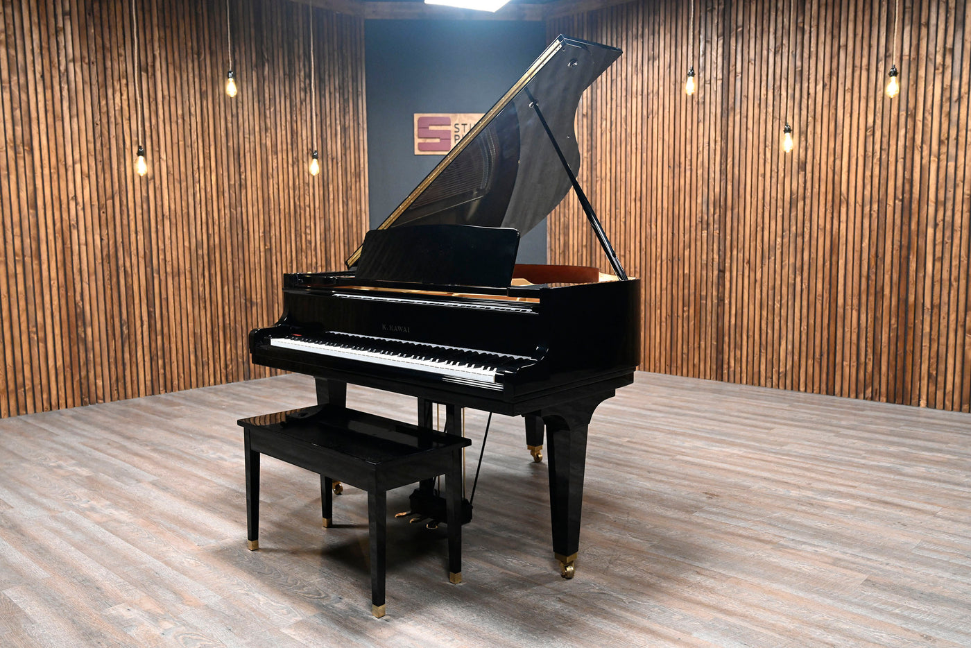 Kawai GM-10K Petite Baby Grand Piano