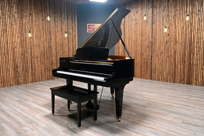 Kawai GM-10K Petite Baby Grand Piano