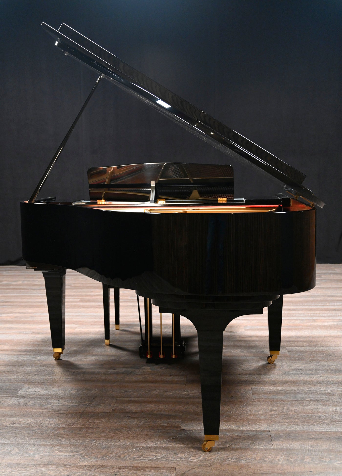 Kawai GM-10K Petite Baby Grand Piano