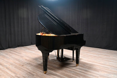 Kawai GM-10K Petite Baby Grand Piano