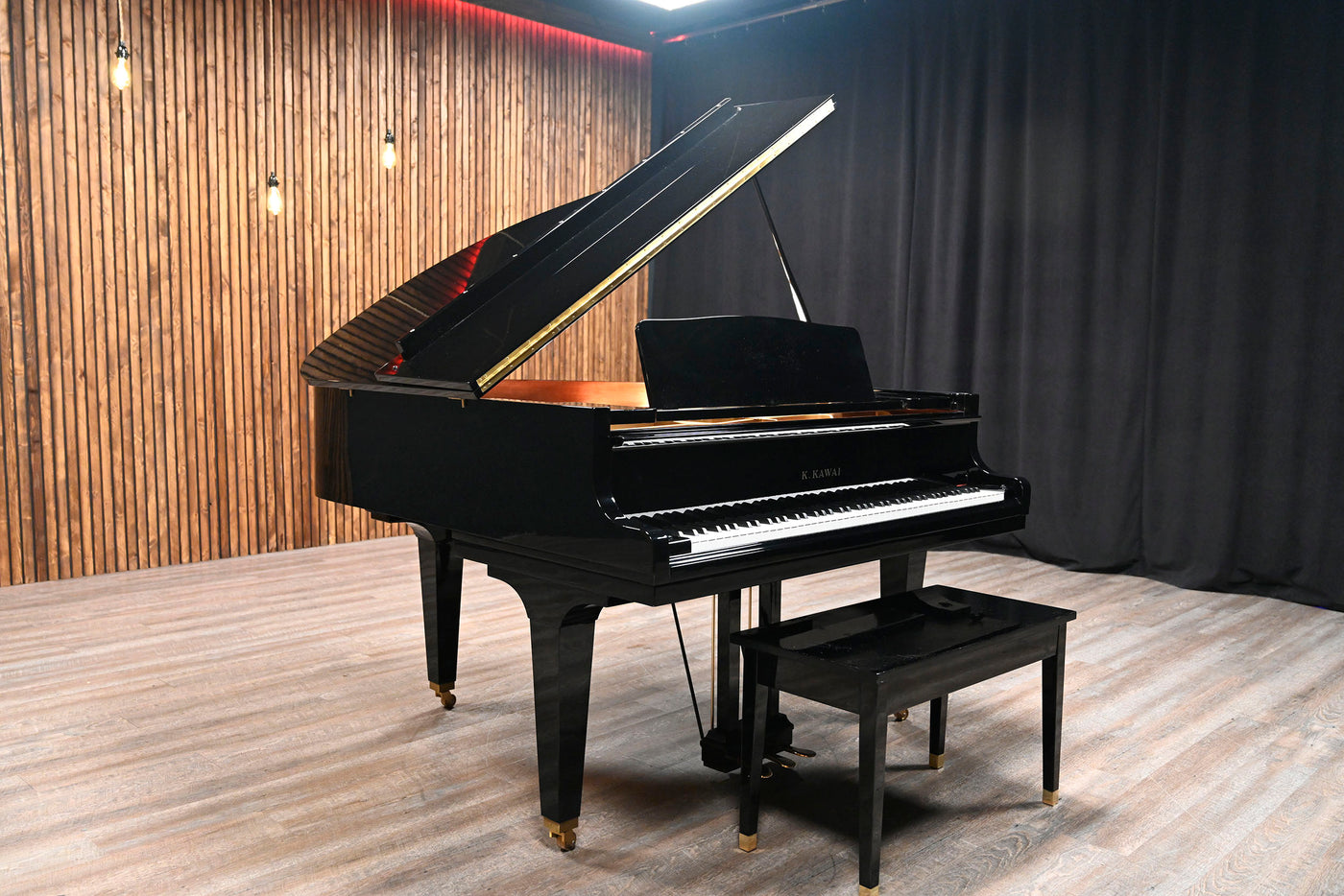 Kawai GM-10K Petite Baby Grand Piano