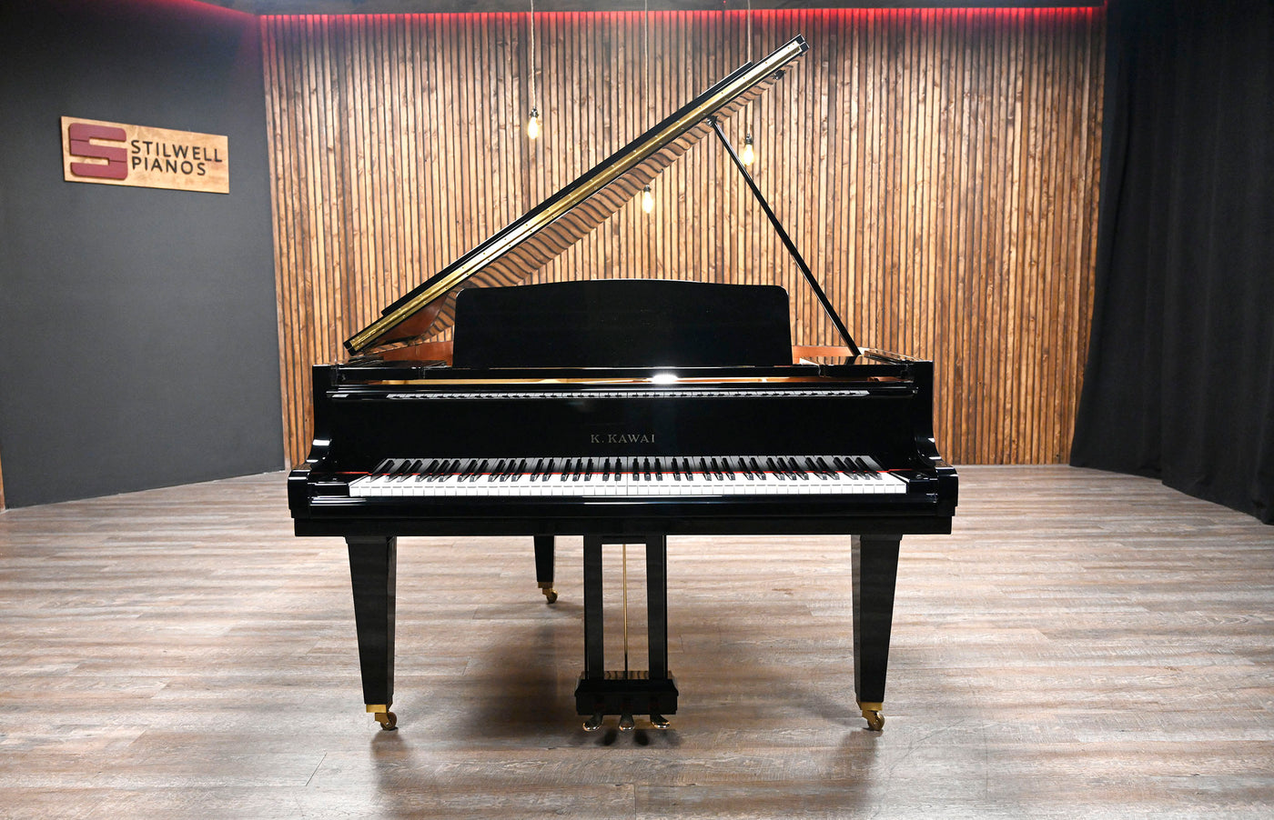 Kawai GM-10K Petite Baby Grand Piano