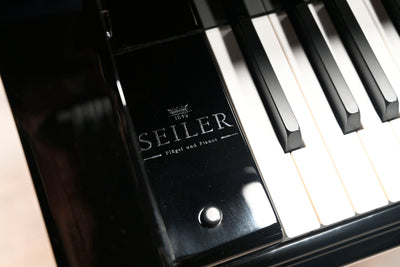 Johannes Seiler GS-175 Parlor Grand Piano
