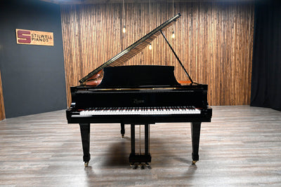 Boston GP156 Baby Grand Piano