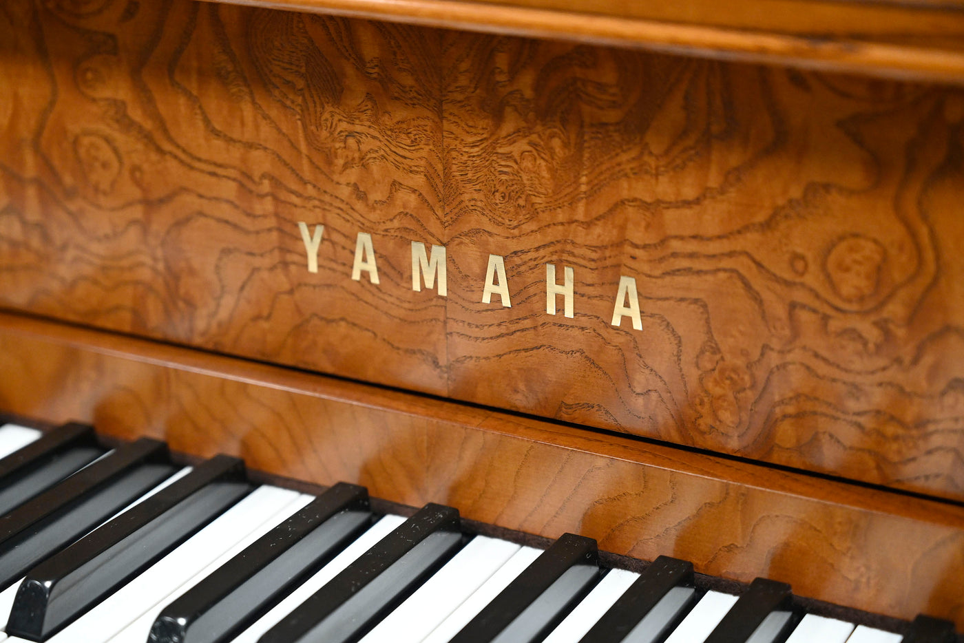 Yamaha M515 CH Upright Piano
