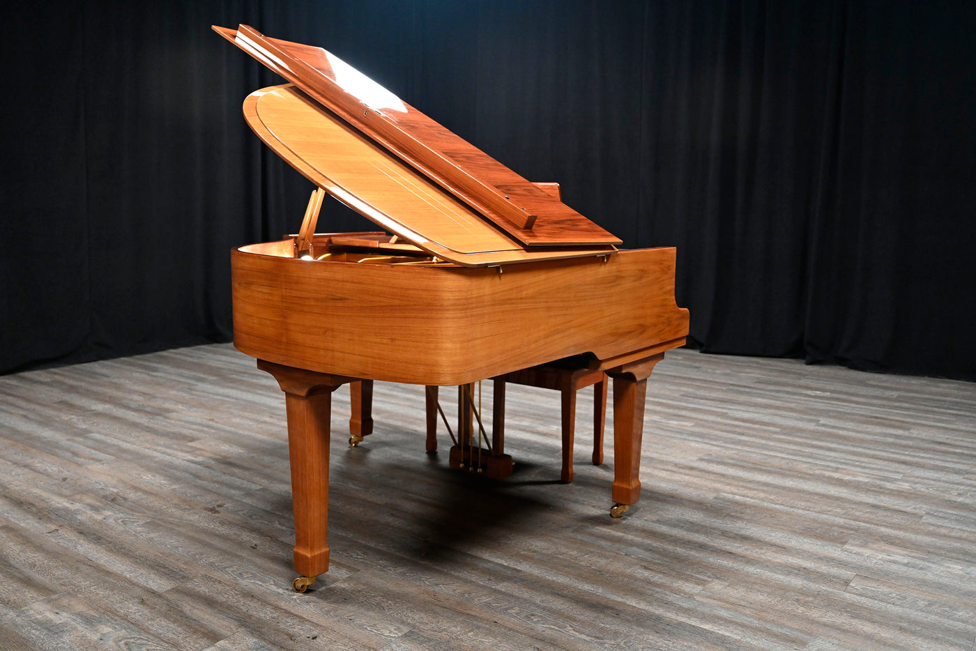 Bluthner Mod. 11 Baby Grand Piano