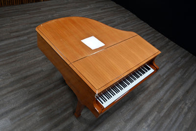 Bluthner Mod. 11 Baby Grand Piano