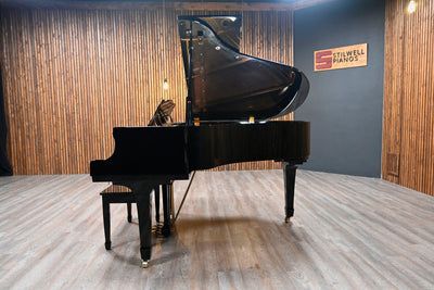 Young Chang G-175 Parlor Grand Piano