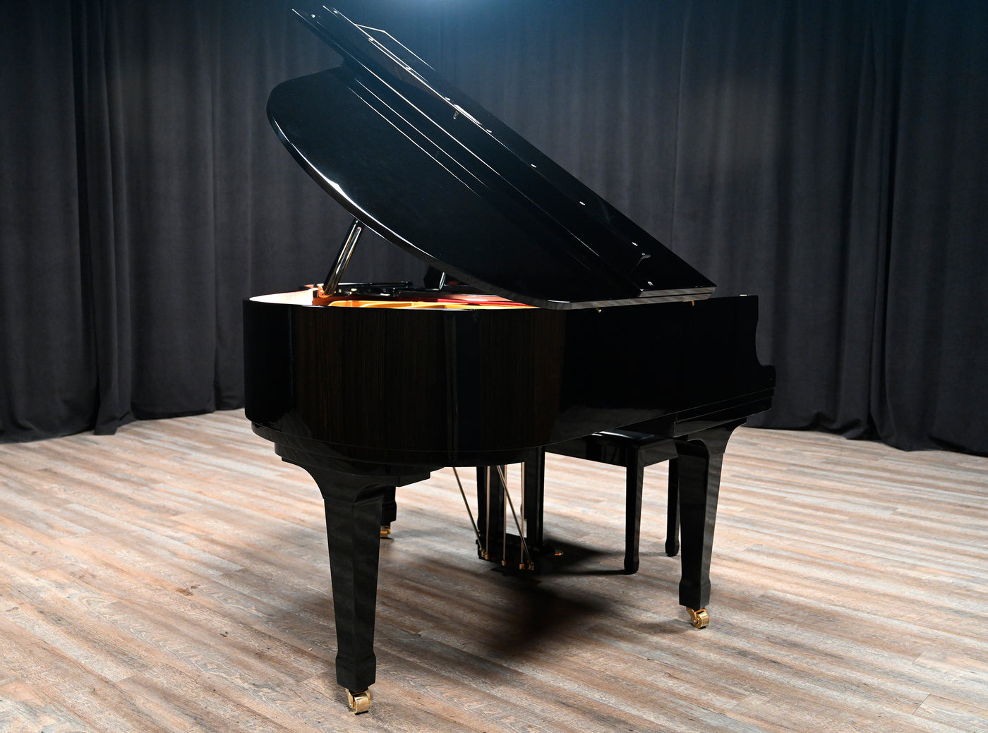 Sojin DG-1 Baby Grand Piano