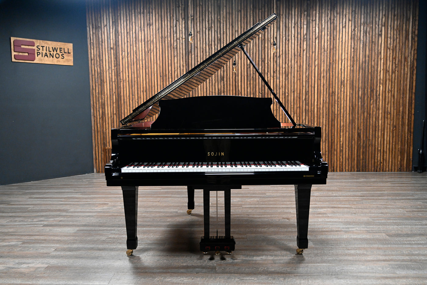 Sojin DG-1 Baby Grand Piano