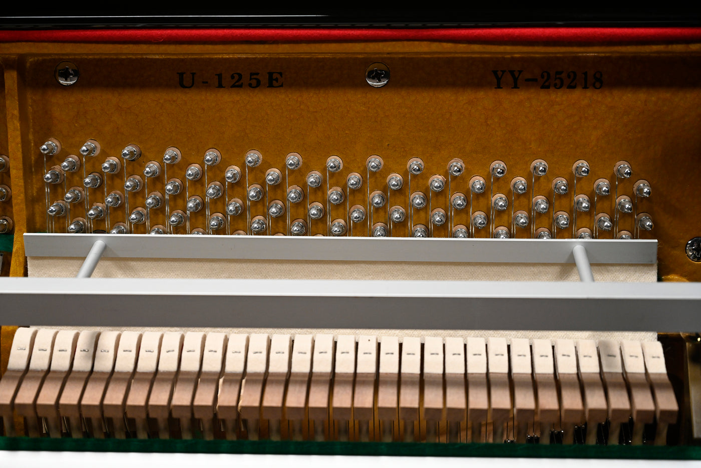 Hallet Davis U-125E Upright Piano