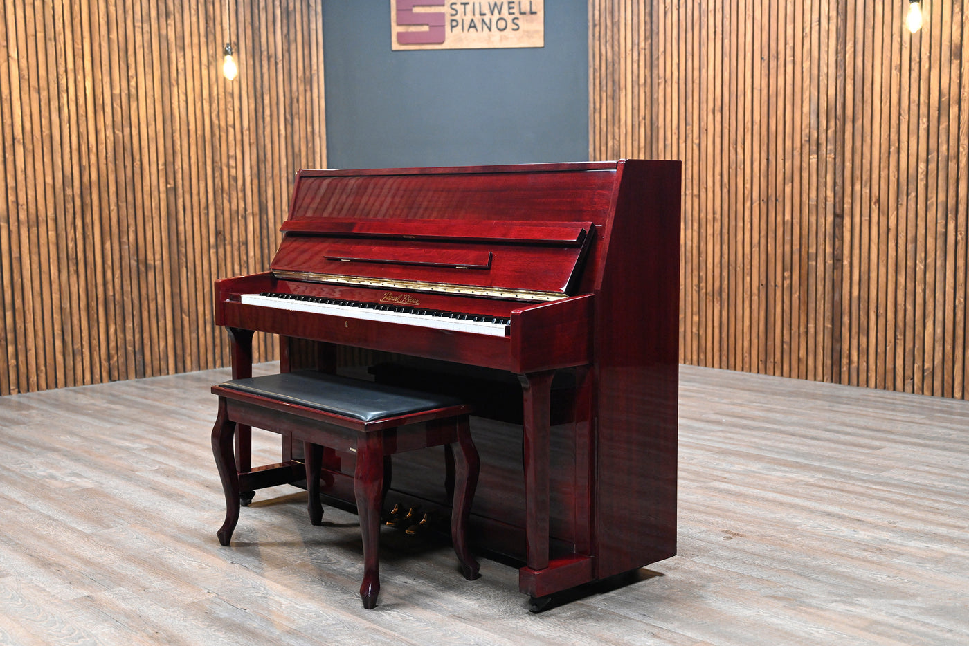 Pearl River UP-108M Upright Piano