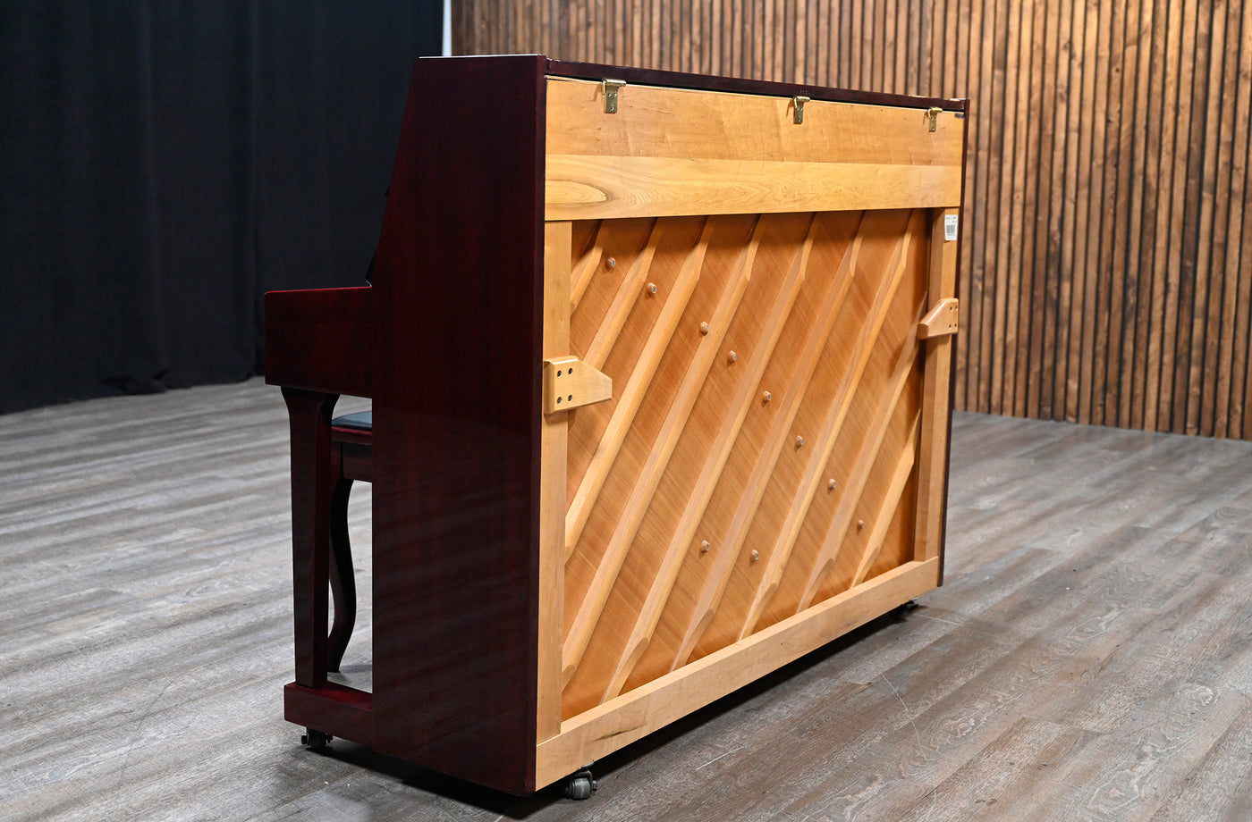 Pearl River UP-108M Upright Piano