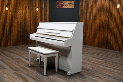 Young Chang E-102 Upright Piano
