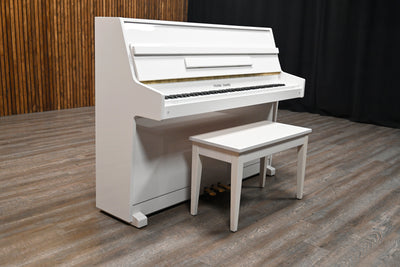 Young Chang E-102 Upright Piano