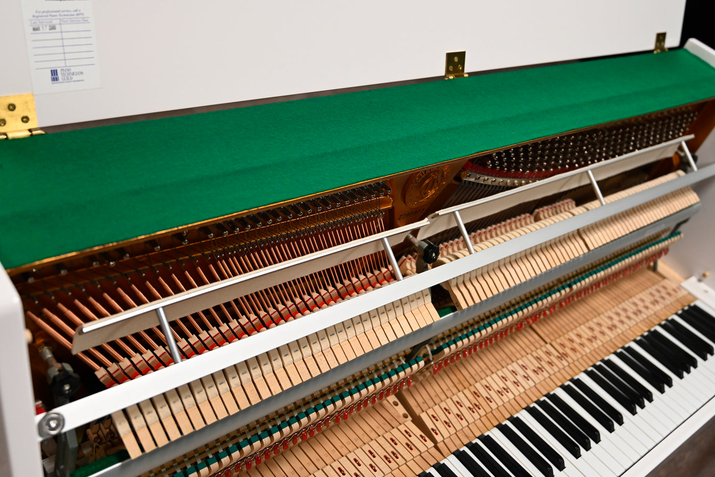 Young Chang E-102 Upright Piano