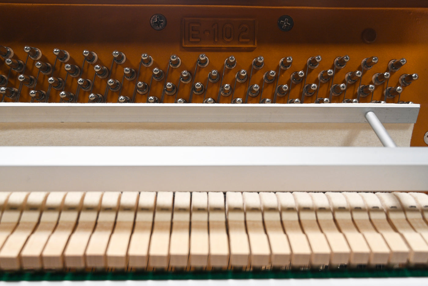 Young Chang E-102 Upright Piano