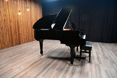 Samick SIG-57D Parlor Grand Piano