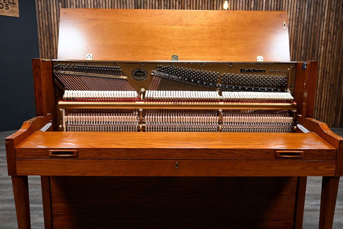 Baldwin Console Upright Piano