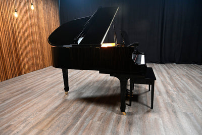 Henry F Miller HMG63EP Baby Grand Piano