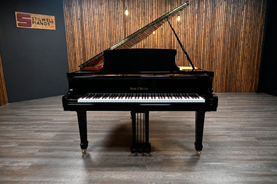 Henry F Miller HMG63EP Baby Grand Piano