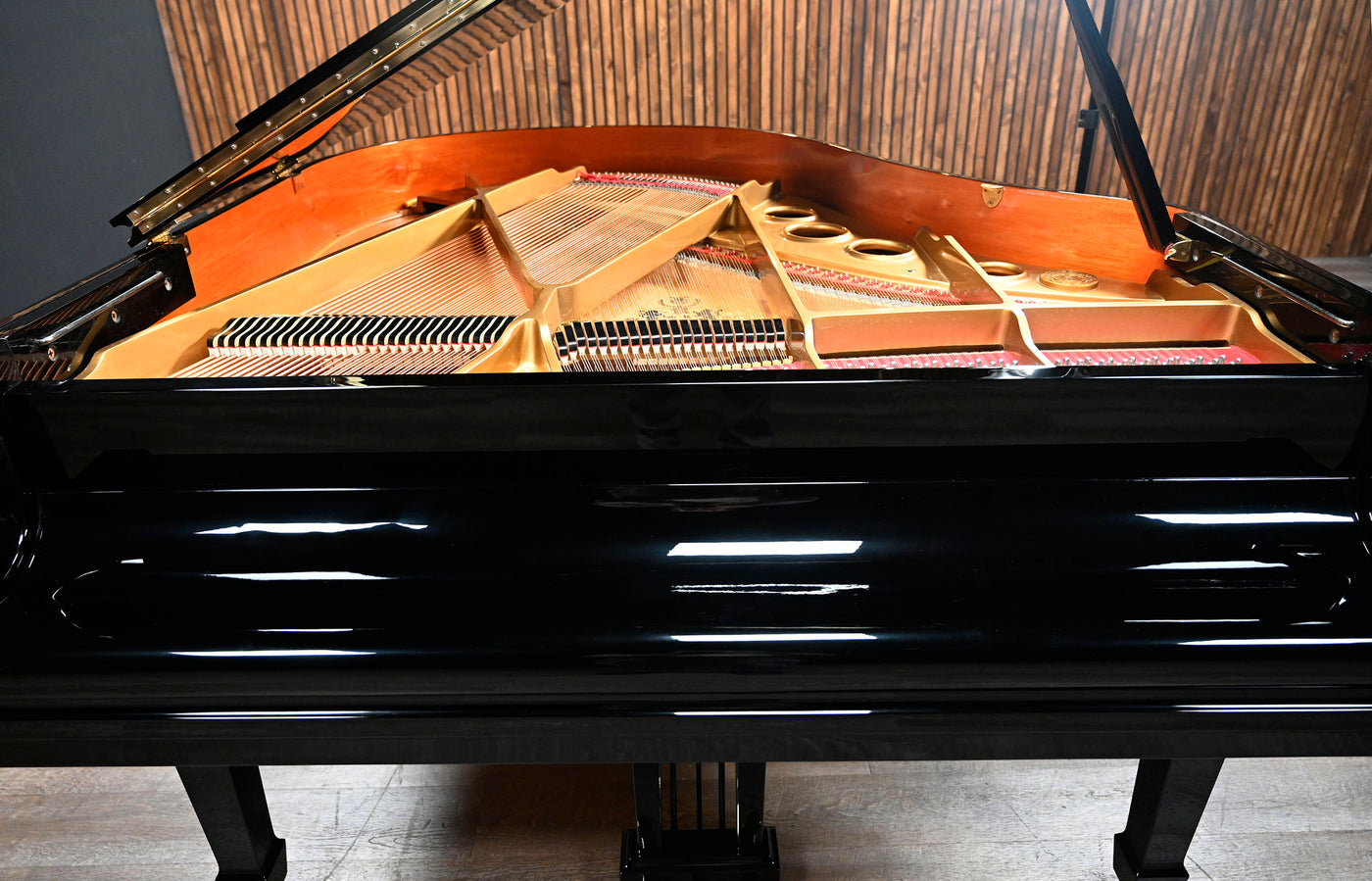 Henry F Miller HMG63EP Baby Grand Piano