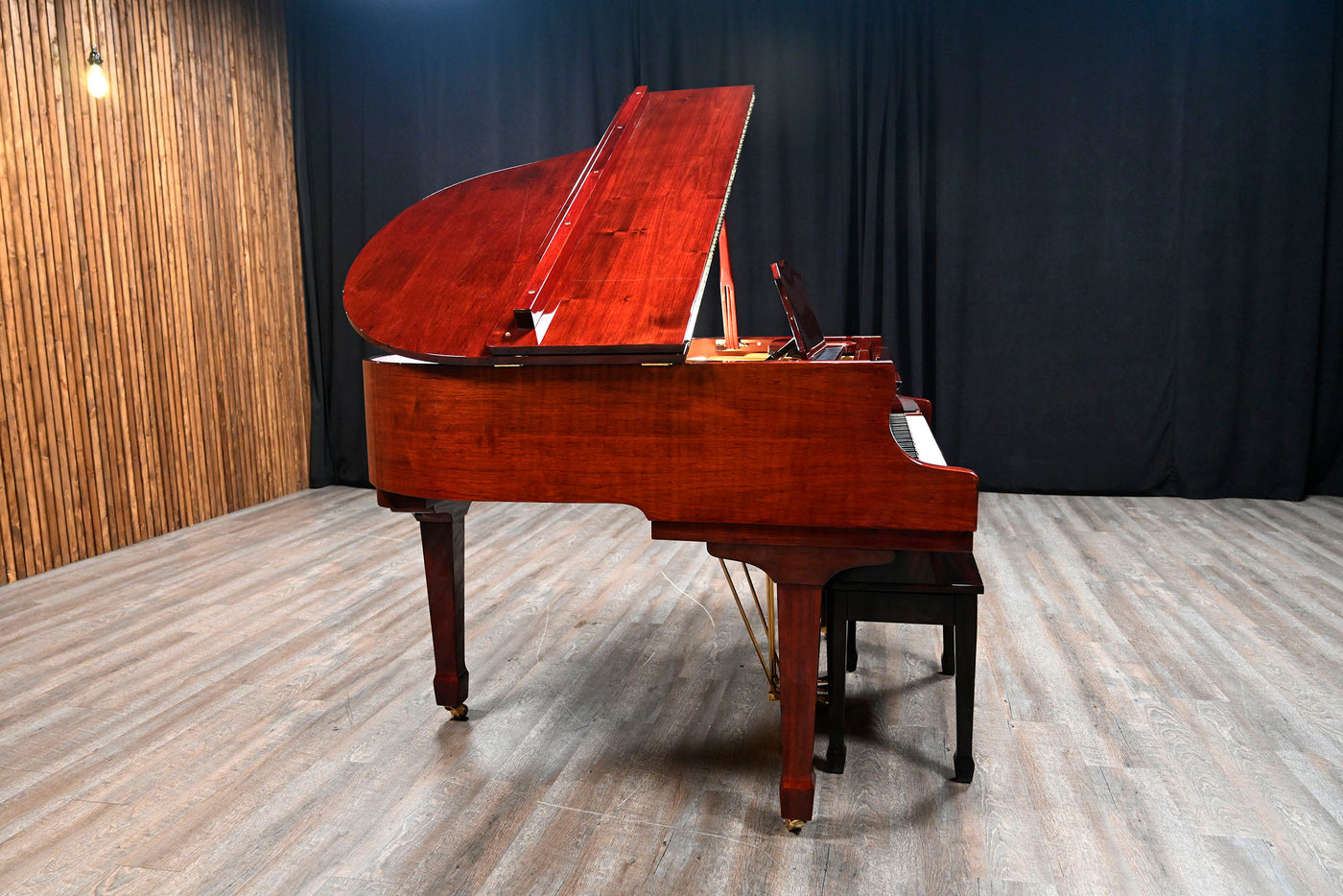 Hobart Cable GH-42 Petite Baby Grand Piano