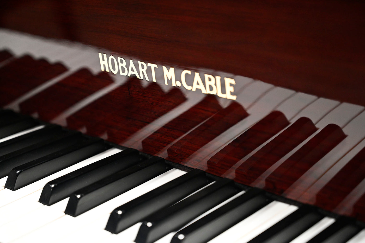 Hobart Cable GH-42 Petite Baby Grand Piano