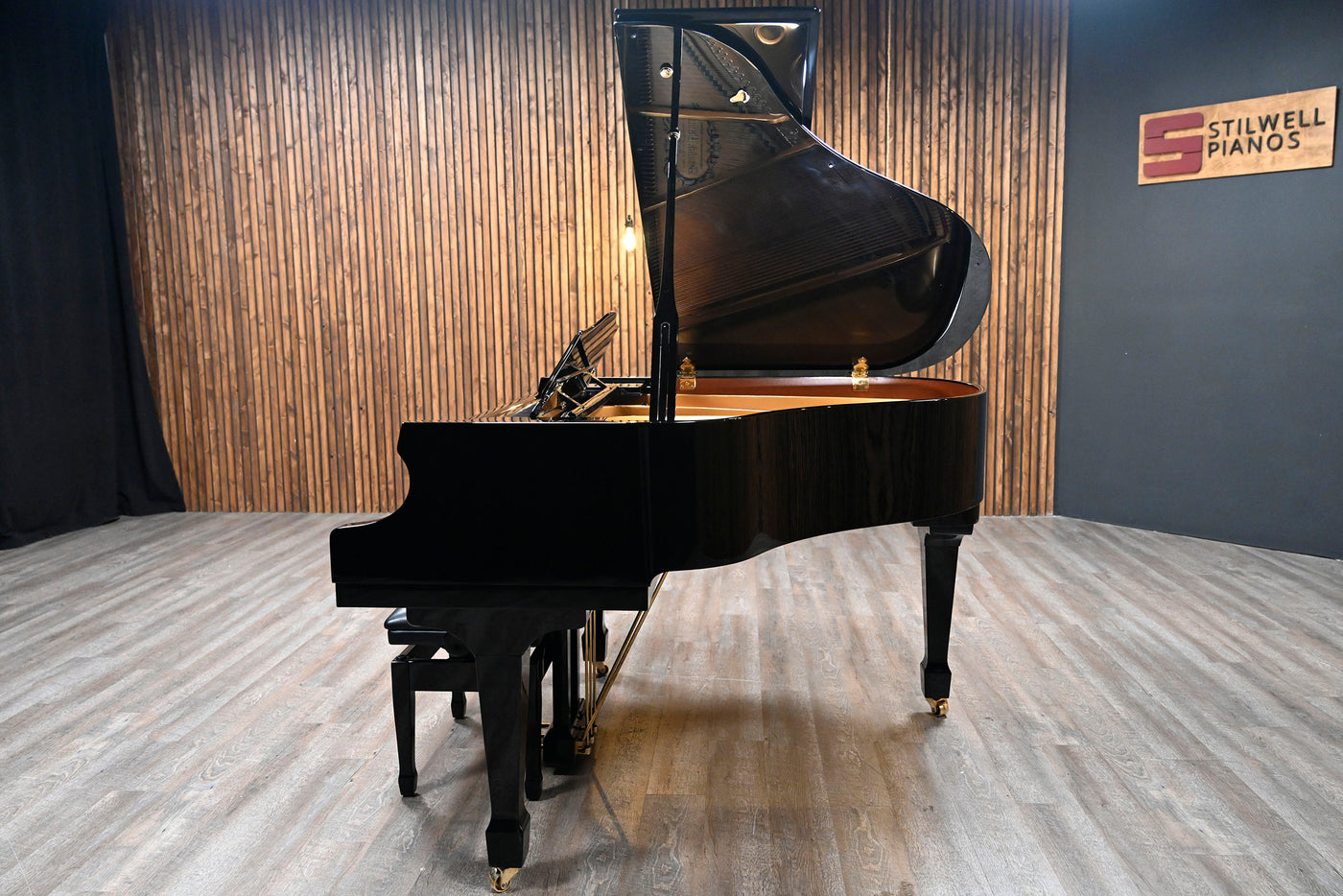 Samick SIG-50D Baby Grand Piano