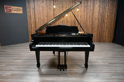 Samick SIG-50D Baby Grand Piano